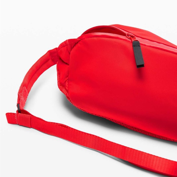 Lululemon All Hours Belt Bag - Picture 2 of 7